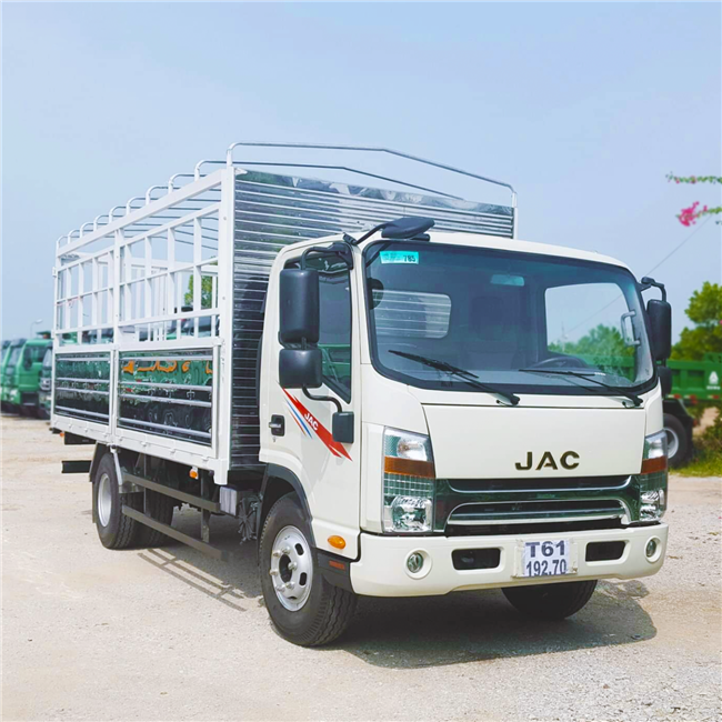 JAC N500 - THÙNG MUI BẠT